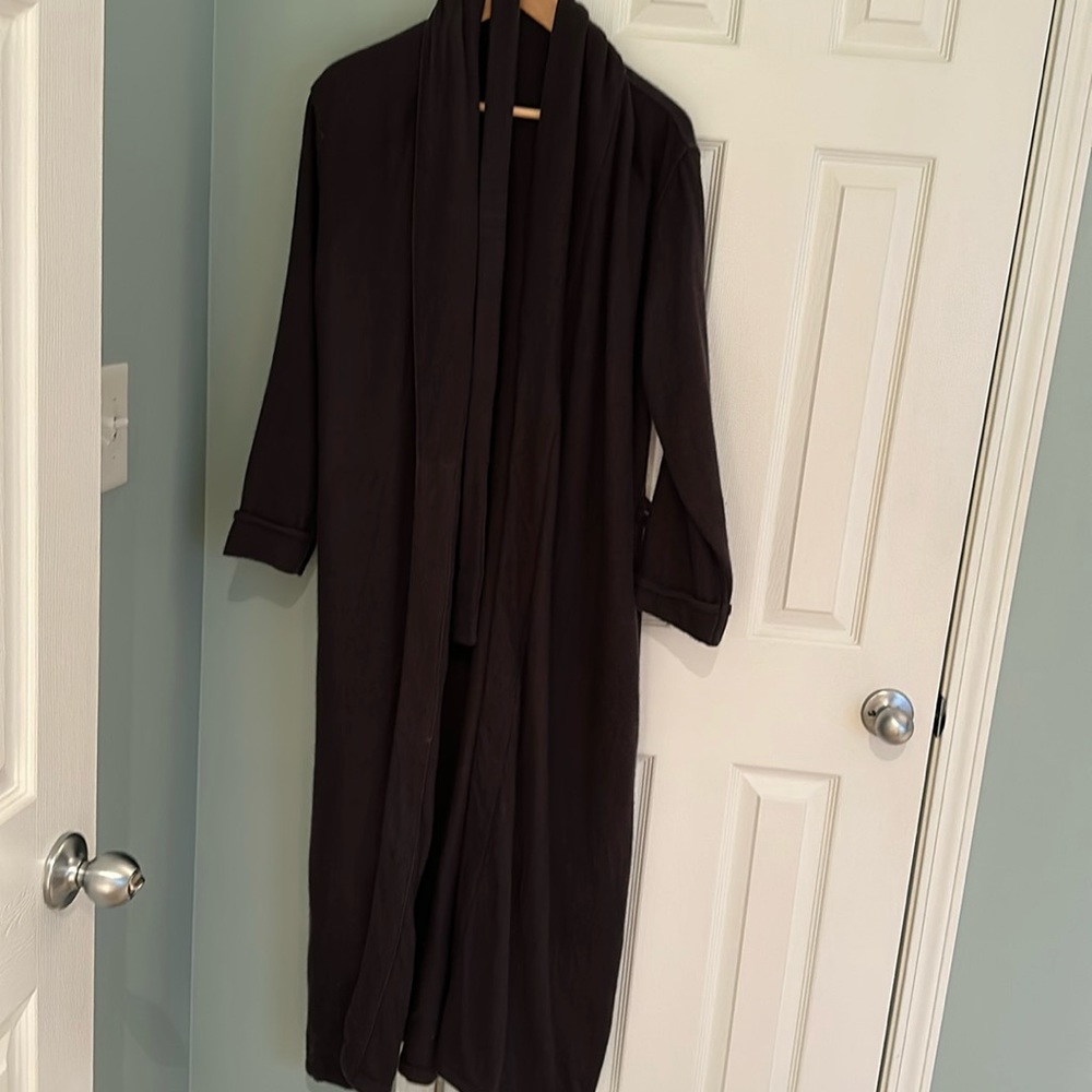 Cashmere robe •